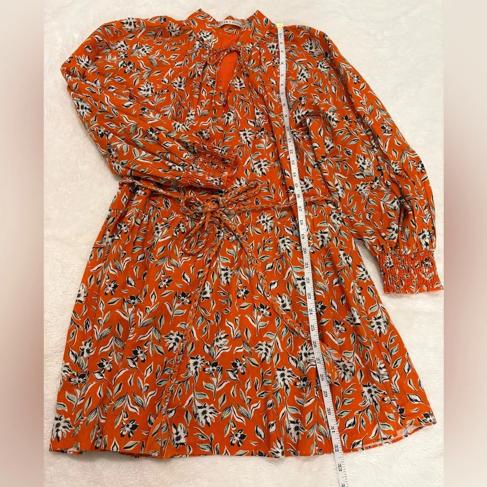 Alice + Olivia Lilian Belted Floral Print Linen-Blend Gauze Mini Dress Size 0 - Picture 9 of 12